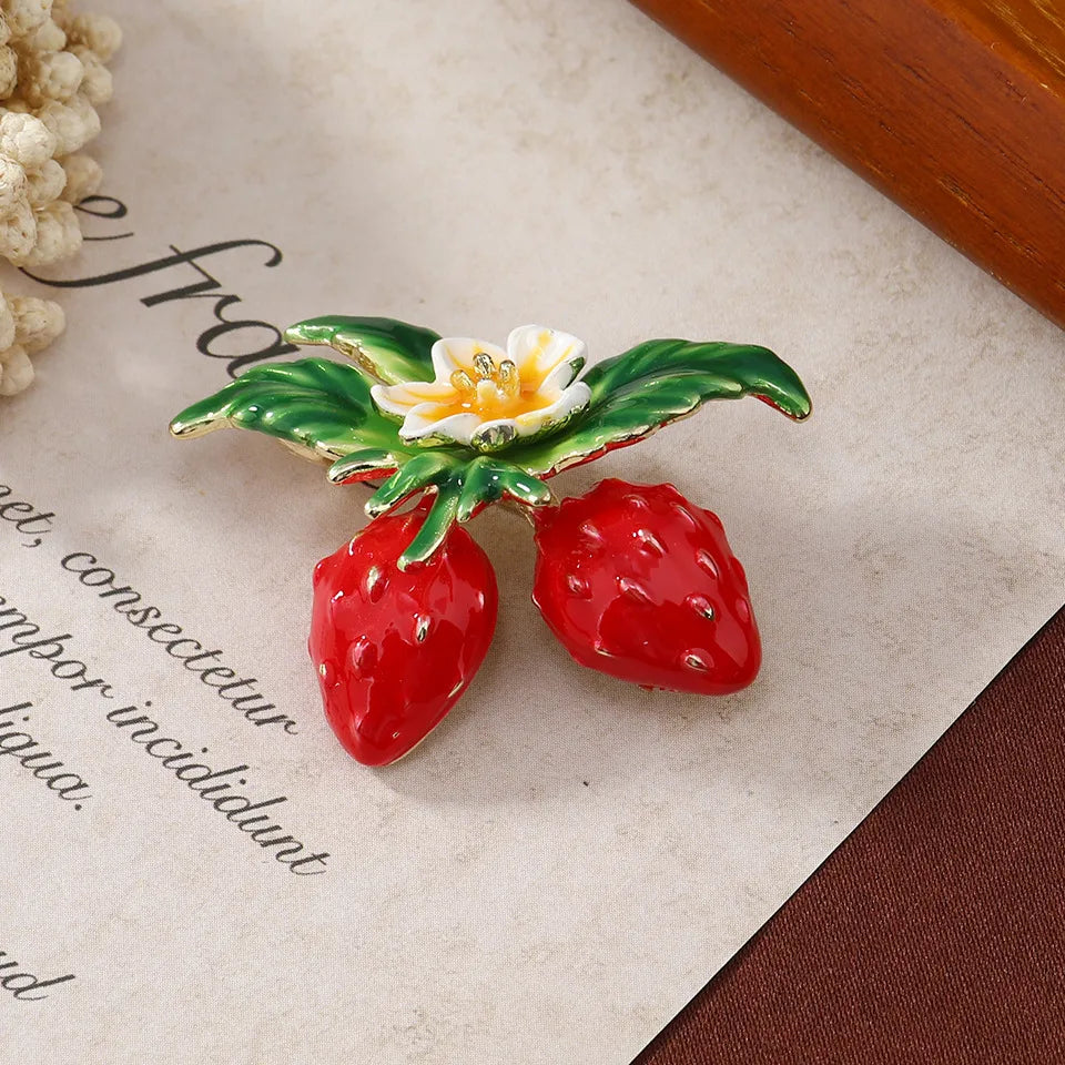 Cute Strawberry Alloy Enamel Inlay Pearl Women'S Brooches