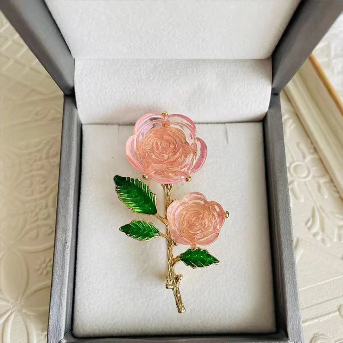 Cute Sweet Flower Artificial Crystal Alloy Plating Women'S Brooches