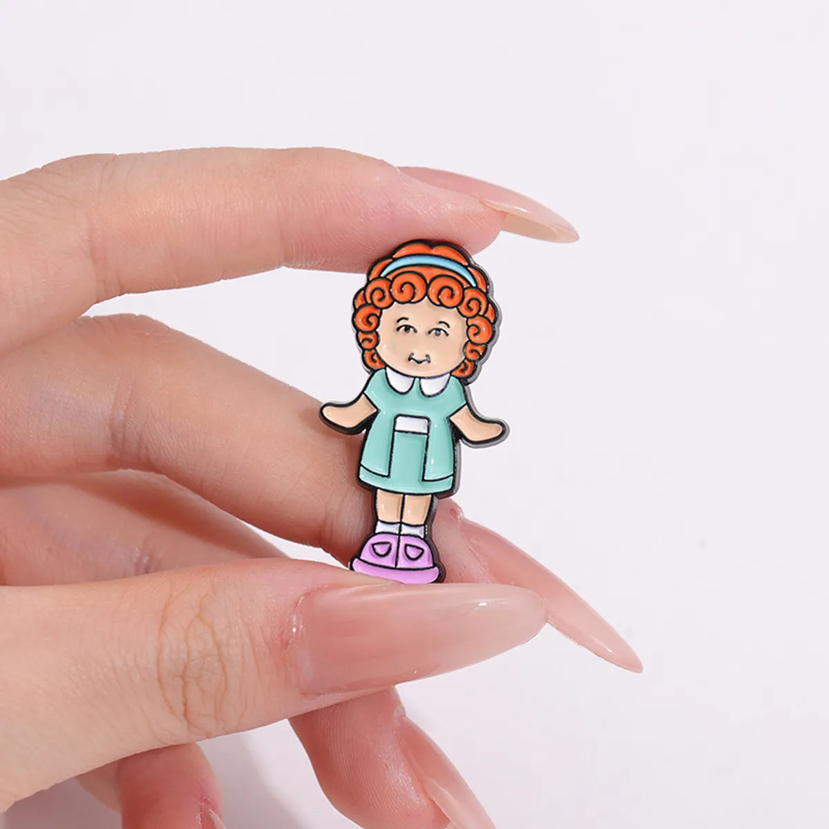 Cute Sweet Human Cartoon Character Alloy Stamping Stoving Varnish Plating Women'S Brooches