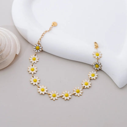 Cute Sweet Streetwear Flower 304 Stainless Steel 14K Gold Plated Bracelets In Bulk