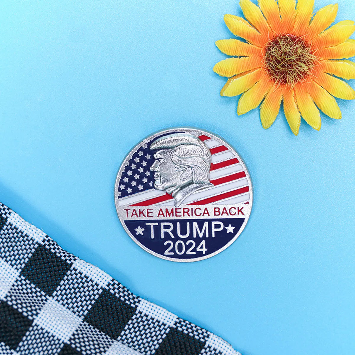 Cute Trump American Flag Metal Unisex Brooches