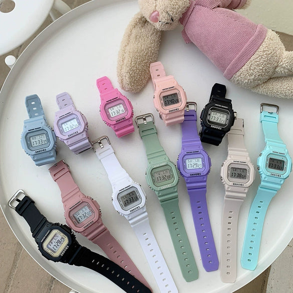 Electronic Watch Plastic Case Silicone Strap Square Style For Men And Women Students