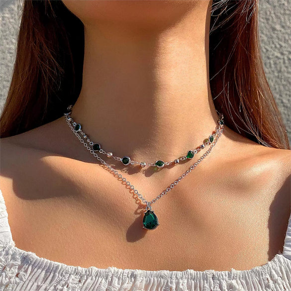 Elegant All Match Multi Layer Bow Love Flower Imitation Emerald Gem Necklace For Women Alloy Material Geometric Pattern Electroplating Process