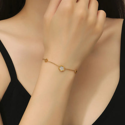 Elegant Artistic Flower Titanium Steel Plating Inlay Shell 18k Gold Plated Bracelets