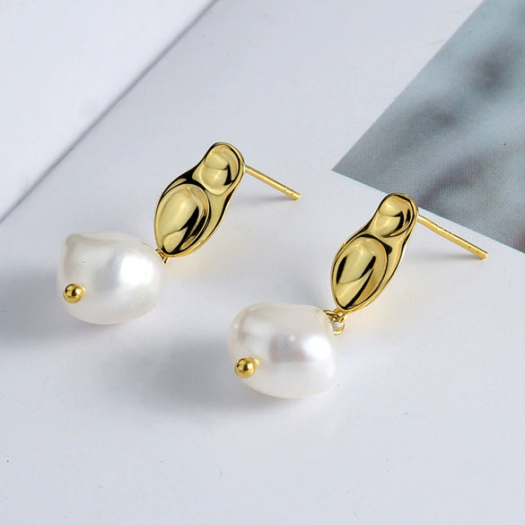 Elegant Baroque Irregular Beads Freshwater Pearl S925 Sterling Silver Electroplated Geometric Ear Stud Pendant Earrings