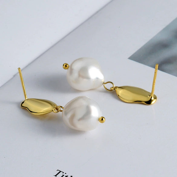 Elegant Baroque Irregular Beads Freshwater Pearl S925 Sterling Silver Electroplated Geometric Ear Stud Pendant Earrings