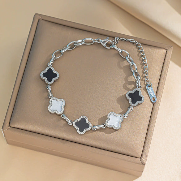 Elegant Black And White Clover Titanium Steel Women's Bracelet With Geometric Design And Vacuum Furnace Electroplating Treatment