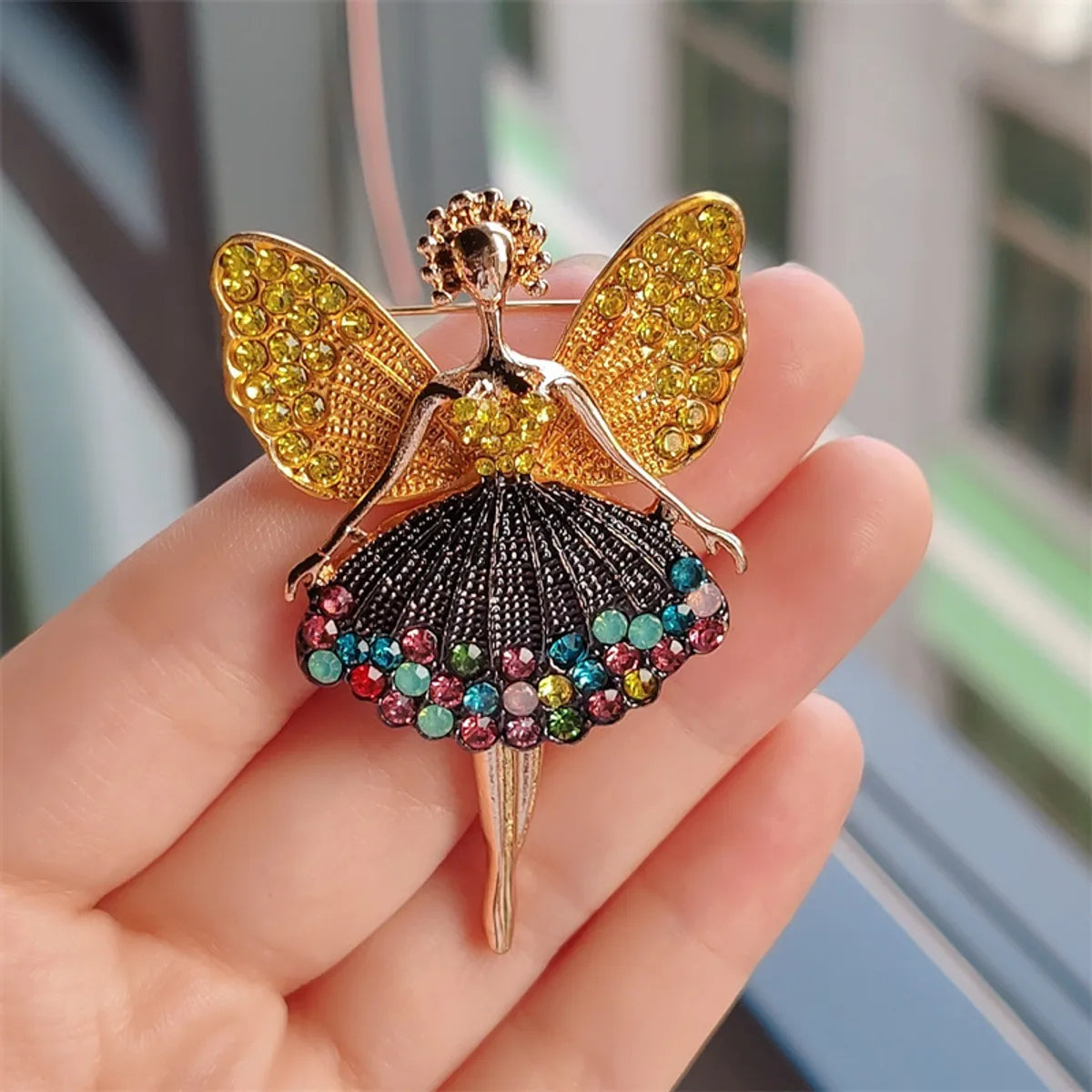 Elegant Cartoon Alloy Plating Women'S Brooches