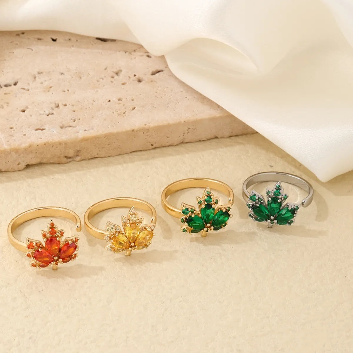 Elegant Classic Style Geometric Maple Leaf Copper Plating Inlay Zircon Open Rings