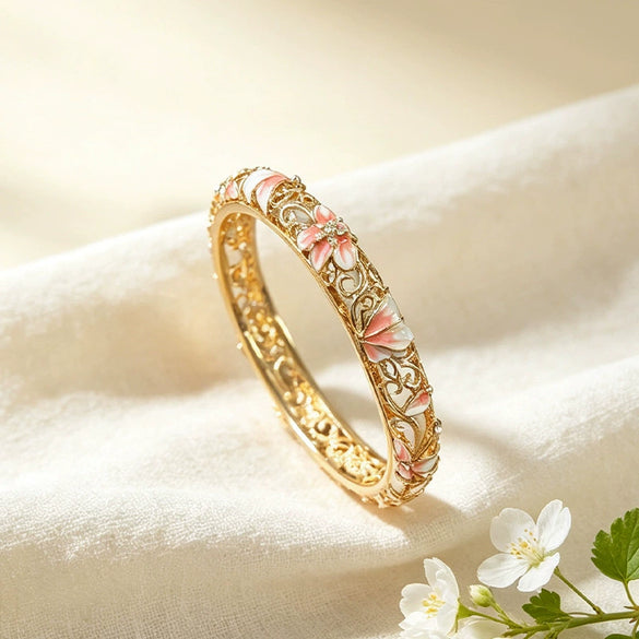 Elegant Cloisonné Enamel Floral Bracelet With Drip Flower Design And Vintage Inspired Style