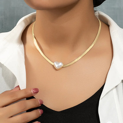 Elegant Commute Heart Shape Pearl Alloy Wholesale Pendant Necklace