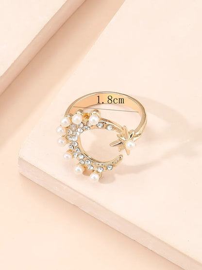 Elegant Cute Moon Alloy Asymmetrical Rhinestones Pearl Silver Plated Unisex Open Rings