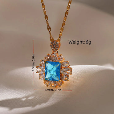 Elegant Floral Rhinestone Copper Artificial Diamond Pendant Necklace In Bulk