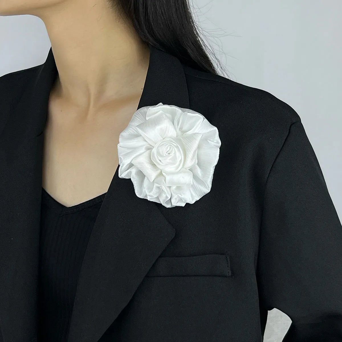 Elegant Flower Cloth Women'S Brooches