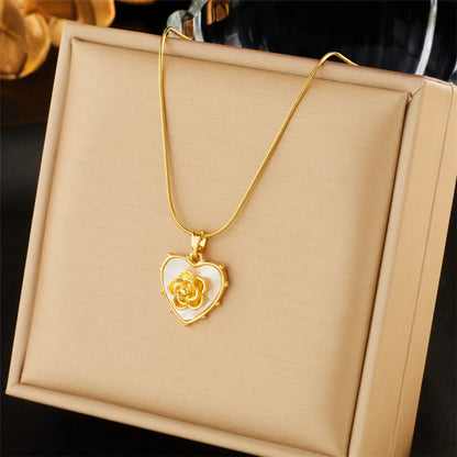 Elegant Flower Mother Pearl Shellfish Titanium Steel Wholesale Pendant Necklace