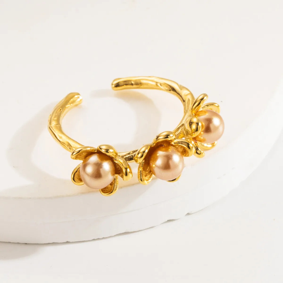 Wholesale Jewelry Elegant Flower 304 Stainless Steel Artificial Pearls 14K Gold Plated Plating Inlay Open Rings