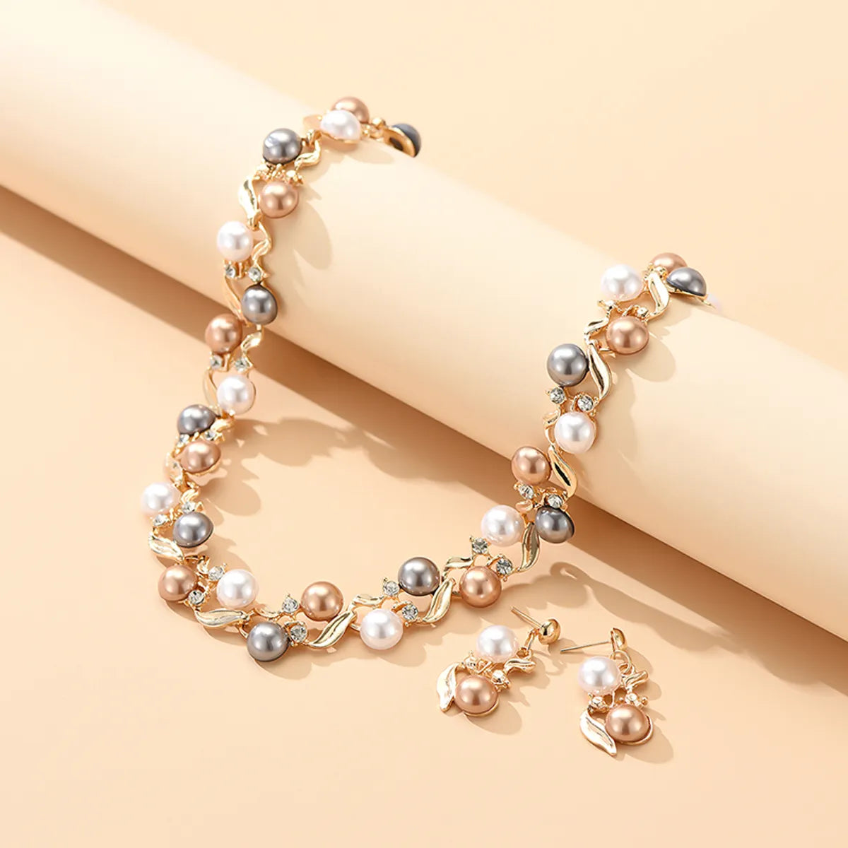 Elegant Geometric Alloy Inlay Artificial Pearls Earrings Necklace 1 Set