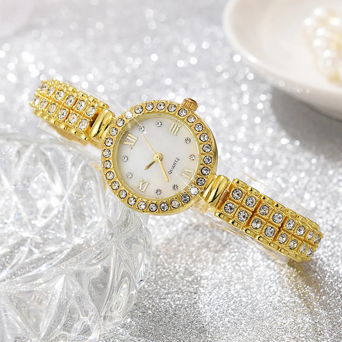 Elegant Geometric Horseshoe Buckle Quartz Women'S Watches