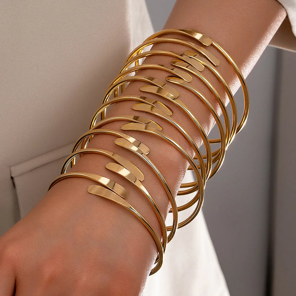 Elegant Geometric Customization Laser Engraving Iron Ferroalloy Bangles Wholesale