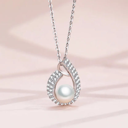 Elegant Geometric Sterling Silver Plating Inlay Freshwater Pearl Zircon Pendant Necklace