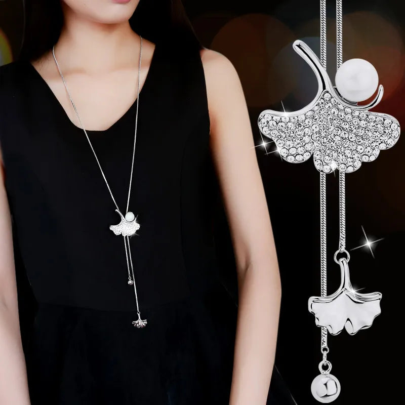 Elegant Ginkgo Leaf Alloy Inlay Artificial Pearls Glass Women'S Sweater Chain