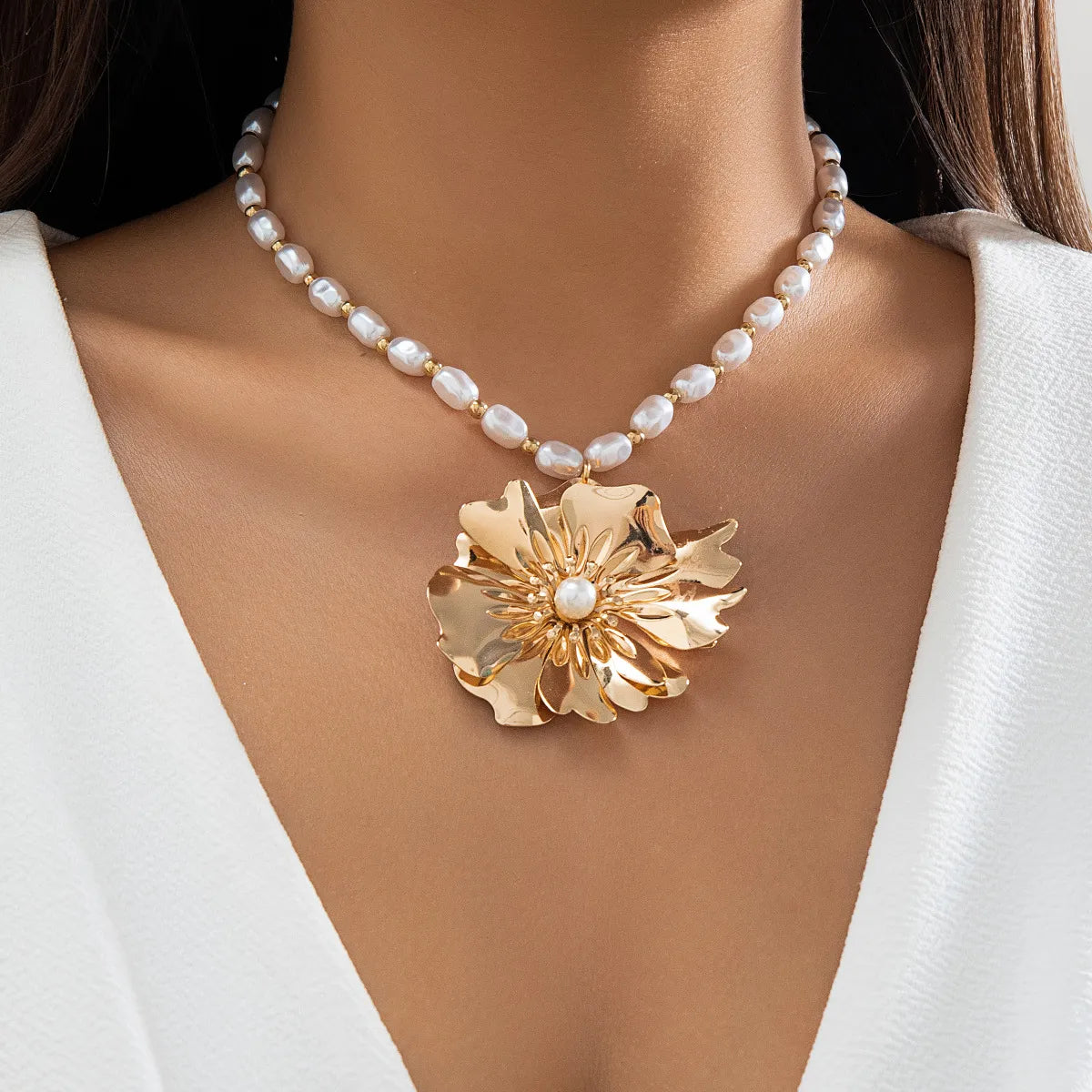 Elegant Glam Flower Ccb Artificial Pearl Iron Beaded Plating Women's Necklace