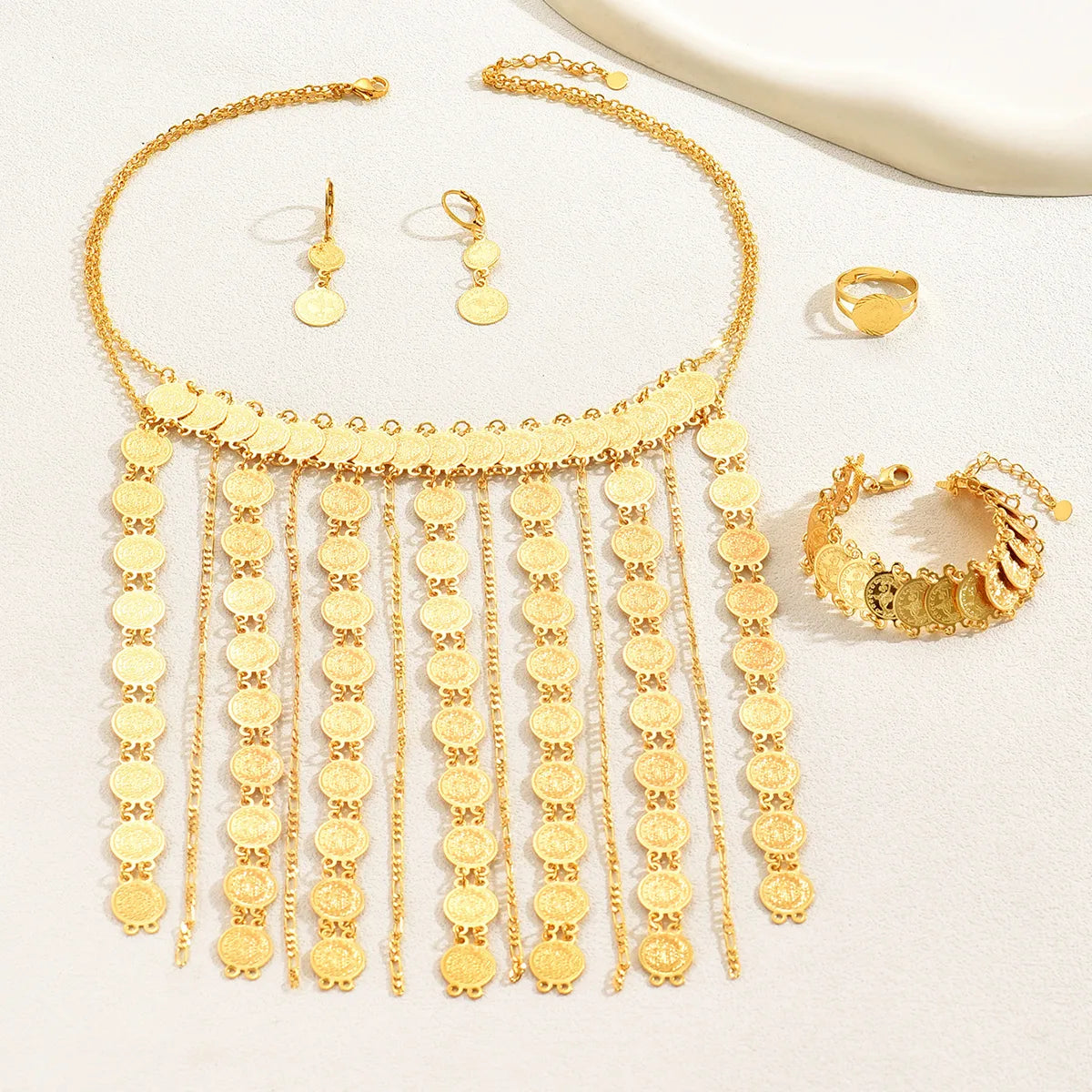 Elegant Glam Lady Geometric Copper Tassel Plating 18k Gold Plated Rings Earrings Necklace