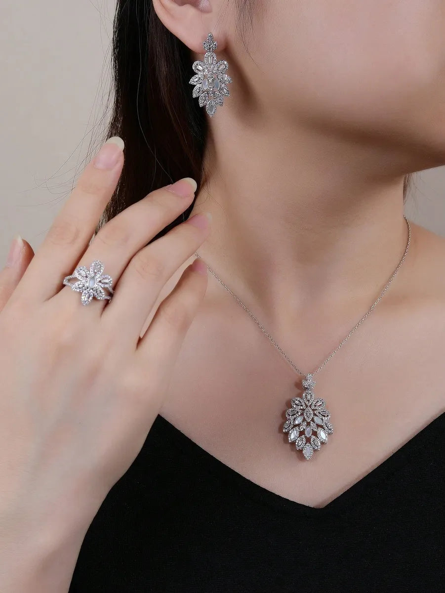 Elegant Glam Lady Geometric Copper White Gold Plated Zircon Rings Earrings Necklace In Bulk