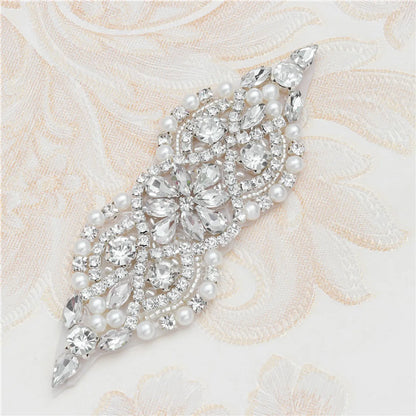 Elegant Glam Solid Color Alloy Diamond Women'S Light Diamond Patch 1 Piece