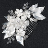 Elegant Handmade Pearl Flower Hair Comb For Women Retro Bridal Hair Accessory Wedding Veil Comb