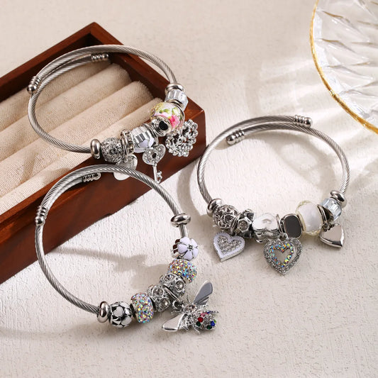 Elegant Heart Shape Bee Key Stainless Steel Alloy Beaded Inlay Rhinestones Women's Bangle