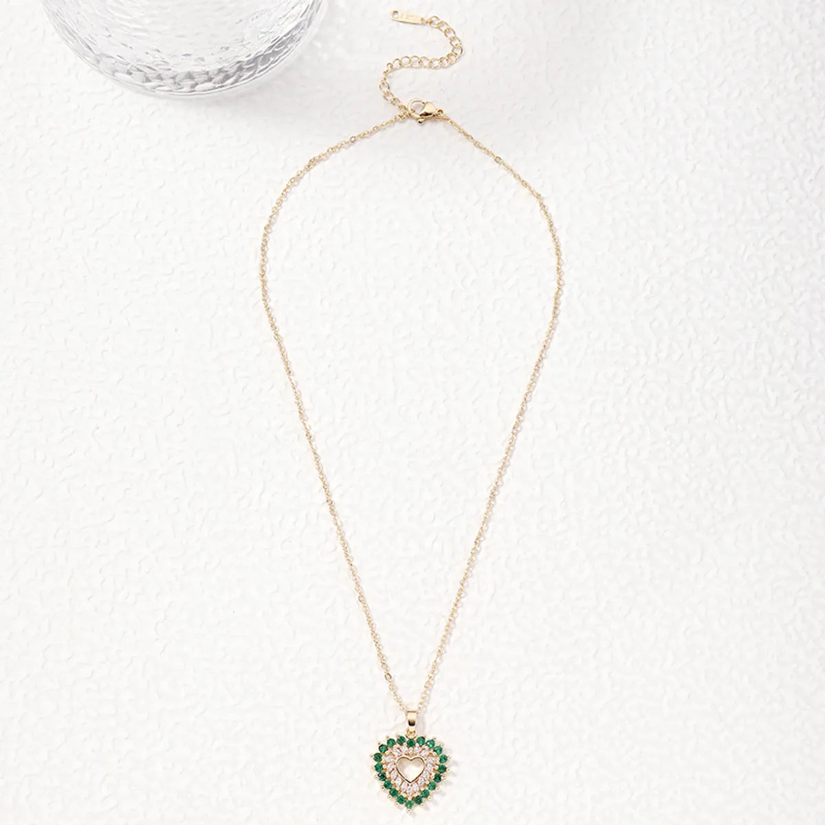 Elegant Heart Shape Copper Plating Inlay Zircon Gold Plated Pendant Necklace