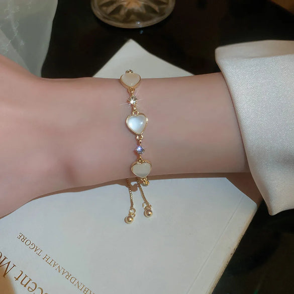 Elegant Heart Shape Flower Shell Mixed Materials Plating Inlay Rhinestones Opal Zircon Women's Bracelets