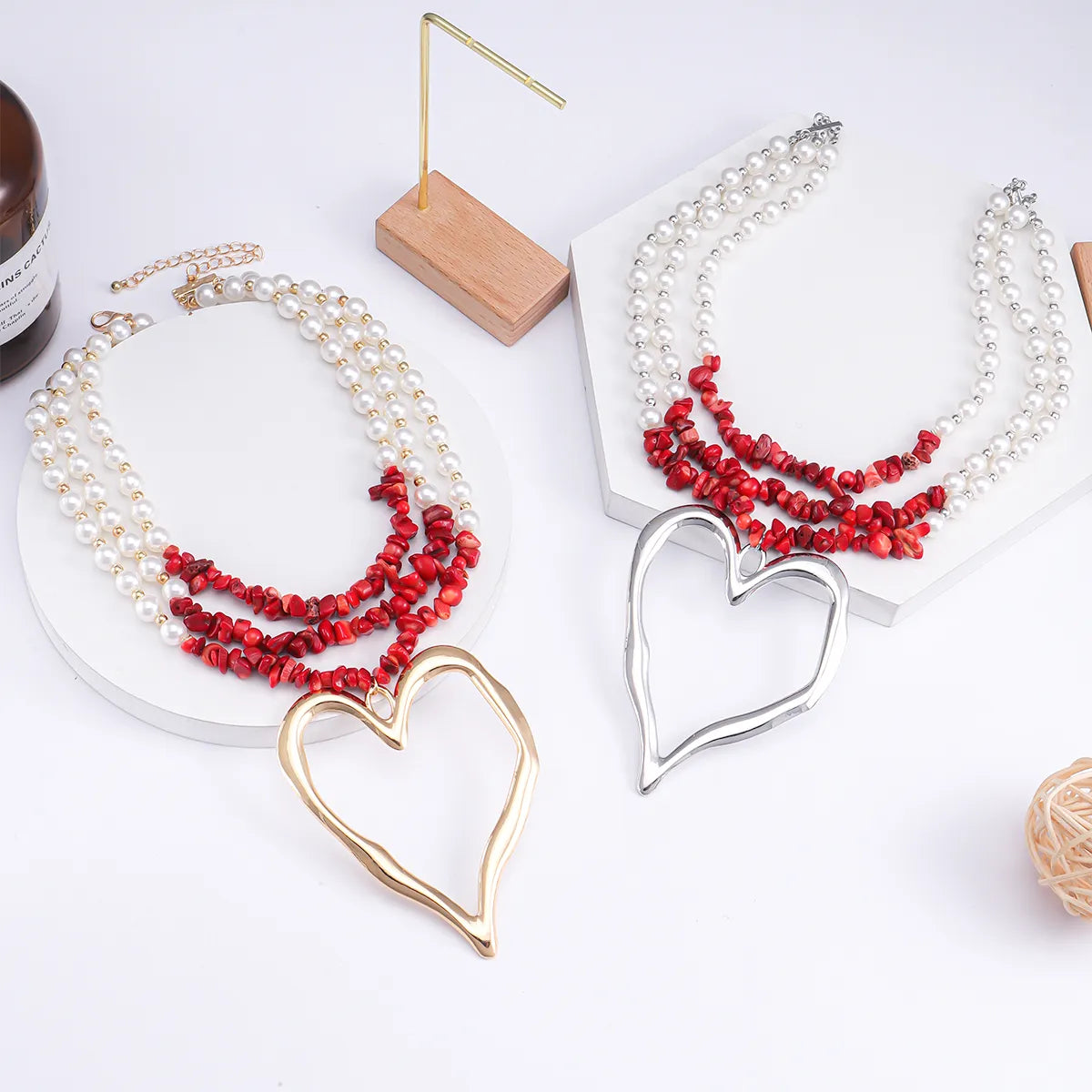 Elegant Heart Shape Imitation Pearl Beaded Gold Plated Silver Plated Women's Pendant Necklace