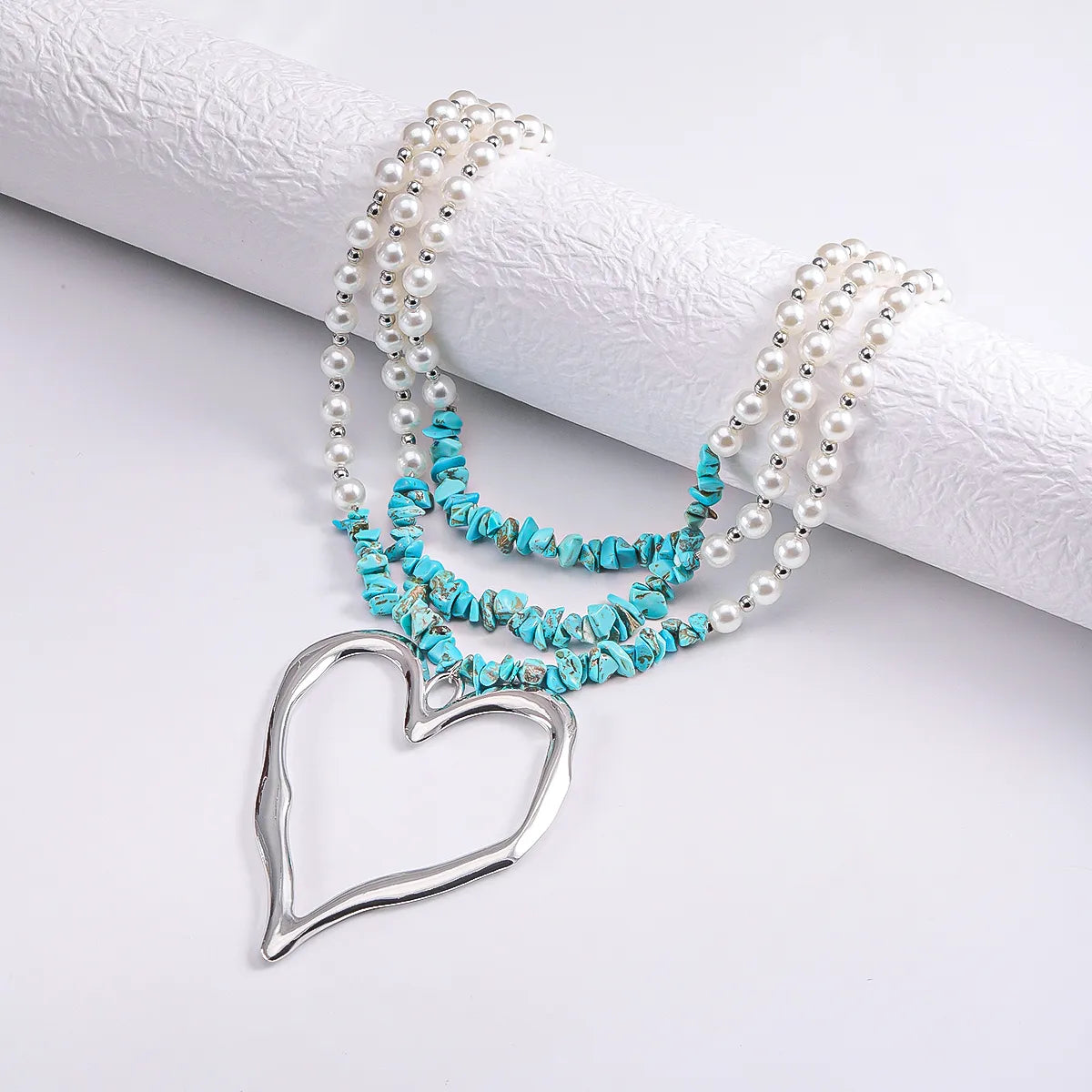 Elegant Heart Shape Imitation Pearl Beaded Gold Plated Silver Plated Women's Pendant Necklace