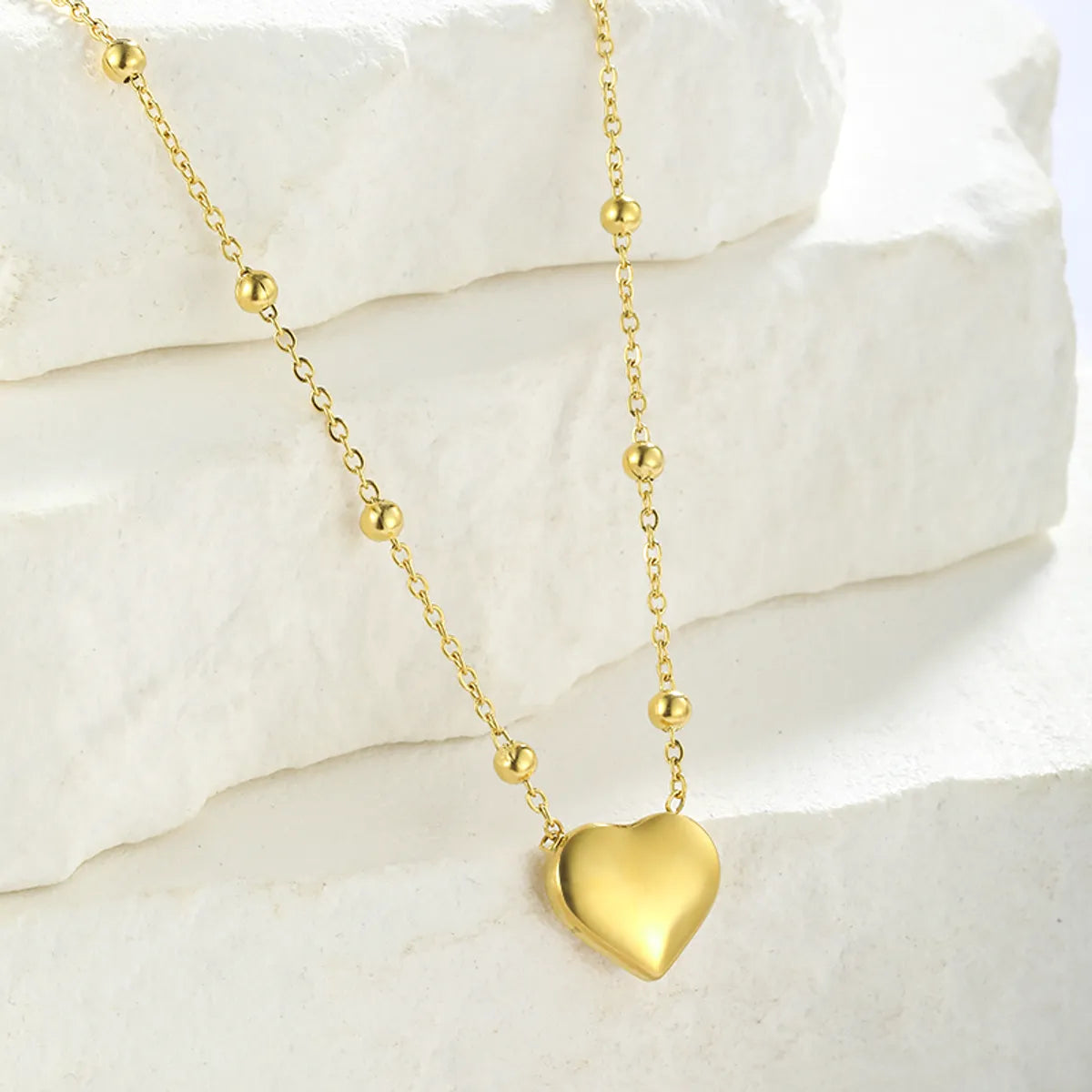 Elegant Heart Shape Solid Color Stainless Steel Plating 18k Gold Plated Pendant Necklace