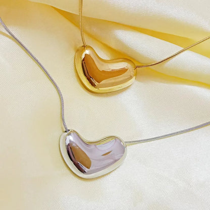 Elegant Heart Shape Titanium Steel Necklace