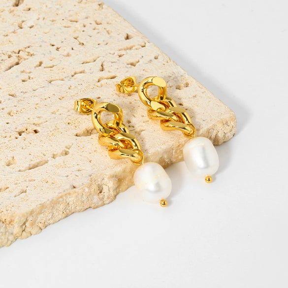 Elegant High Grade Women's Pendant Earrings With Stainless Steel Cuban Chain And Freshwater Pearl Geometric Styling 18K Gold Electroplated