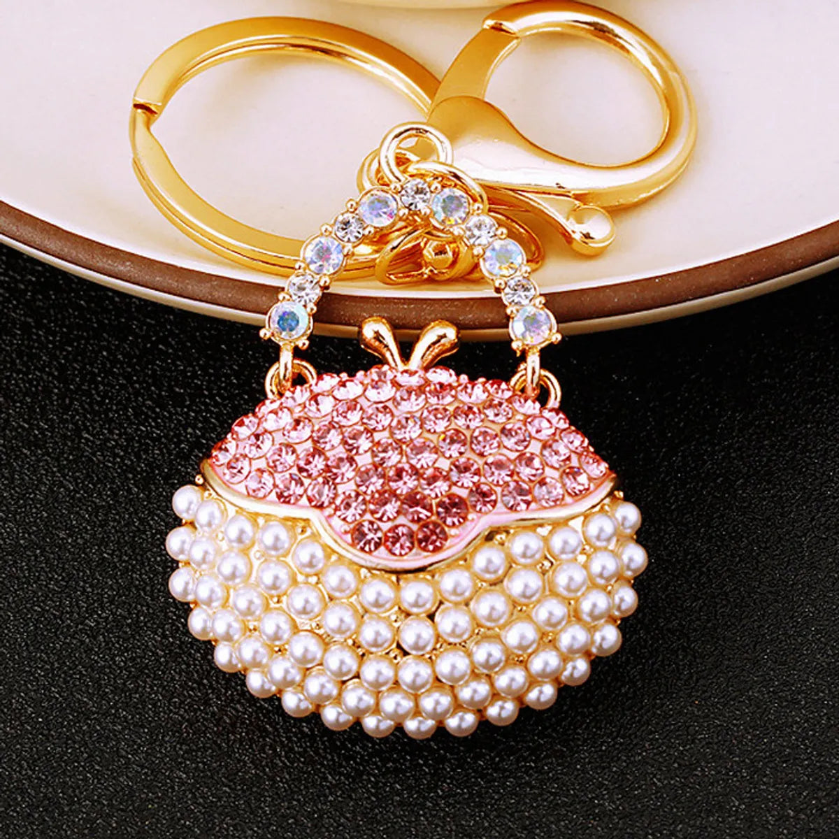 Elegant Korean Style Bag Metal Inlay Rhinestones Women'S Bag Pendant Keychain