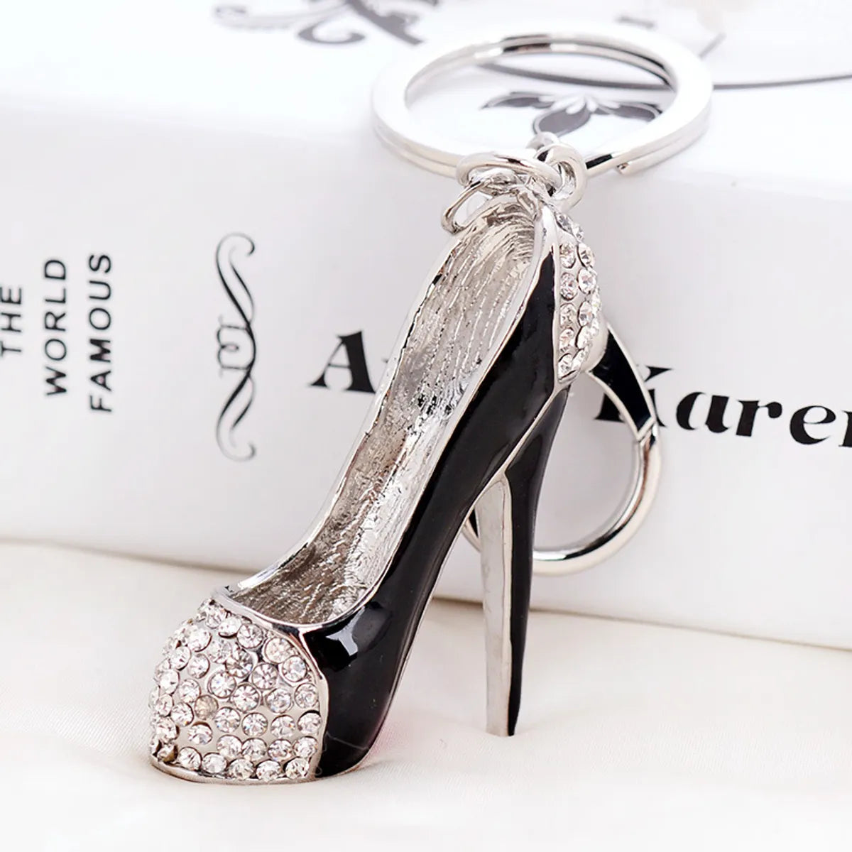 Elegant Korean Style Bag Metal Inlay Rhinestones Women'S Bag Pendant Keychain