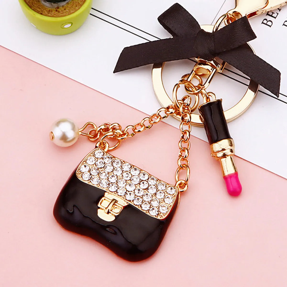 Elegant Korean Style Bag Metal Inlay Rhinestones Women'S Bag Pendant Keychain