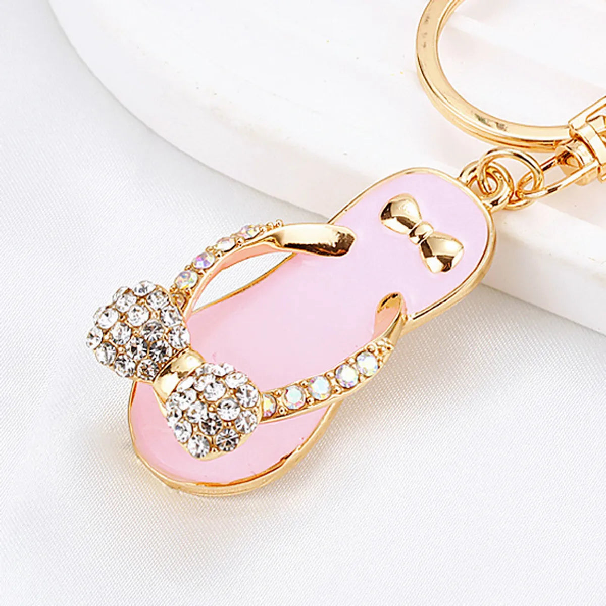 Elegant Korean Style Bag Metal Inlay Rhinestones Women'S Bag Pendant Keychain