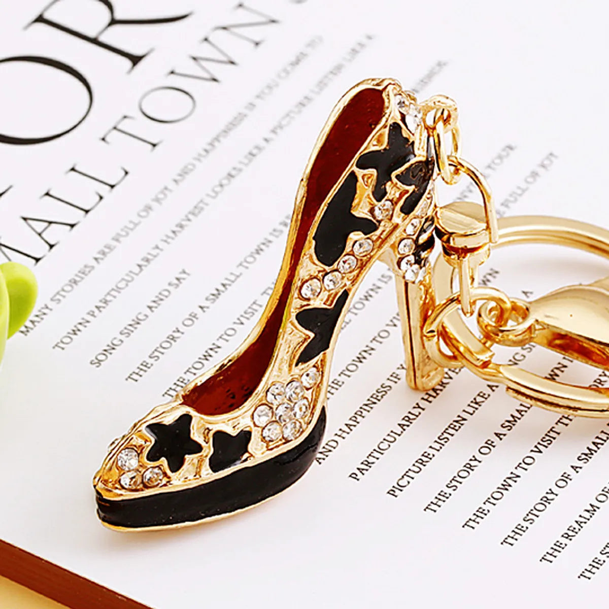 Elegant Korean Style Bag Metal Inlay Rhinestones Women'S Bag Pendant Keychain