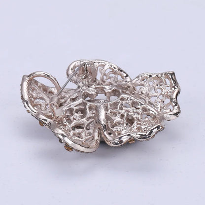 Elegant Korean Style Flower Alloy Rhinestones Women'S Brooches