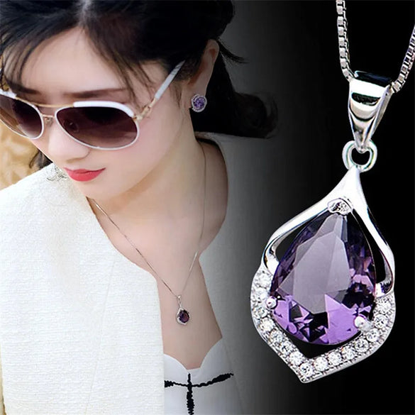 Wholesale Jewelry Elegant Lady Geometric Alloy Iron Rhinestones Plating Inlay Pendant Necklace