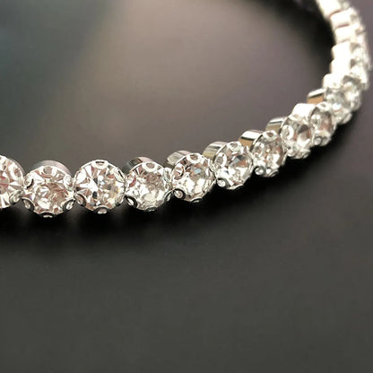 Elegant Lady Solid Color Silver Plated Zircon Alloy Wholesale Necklace