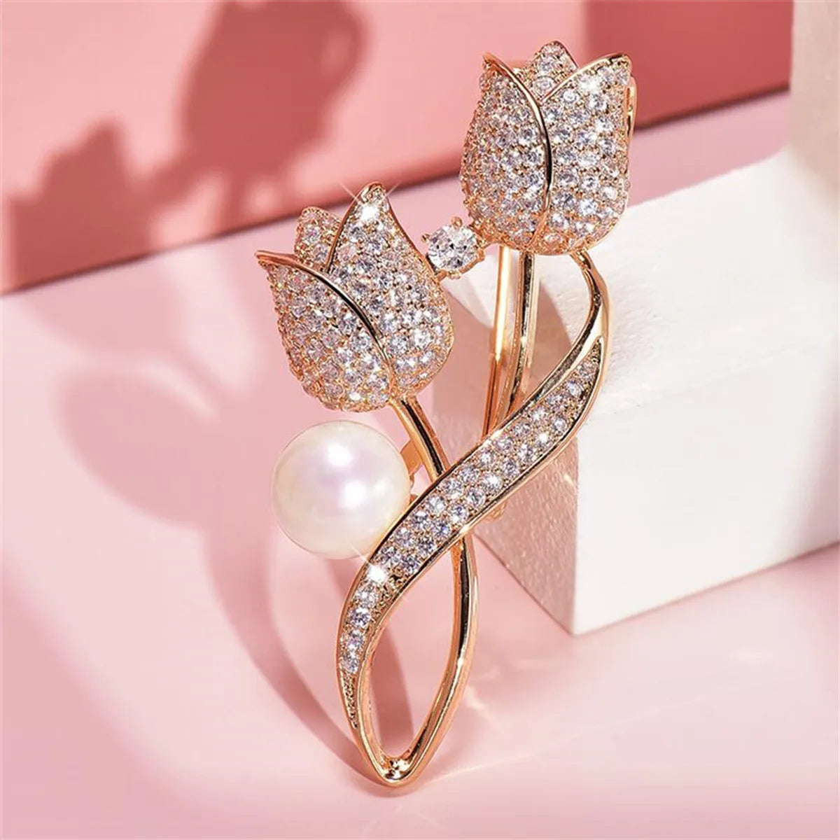 Elegant Lady Streetwear Flower Alloy Inlay Rhinestones Women'S Brooches 1 Piece