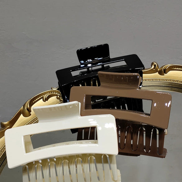 Elegant Large Square Hollow Shark Clip Hair Claw For Women Plastic Resin Geometric Ins Style Hair Accessory