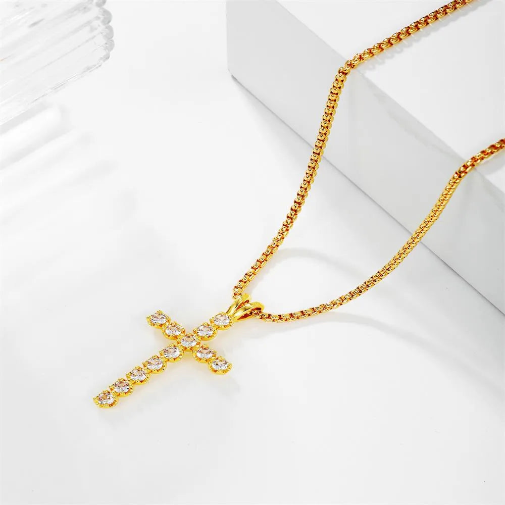 Elegant Luxurious Bridal Cross Copper Plating Inlay Zircon 18k Gold Plated Pendant Necklace