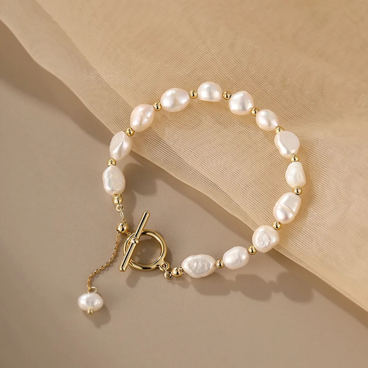 Elegant Luxurious Round Freshwater Pearl Copper Toggle Bracelets